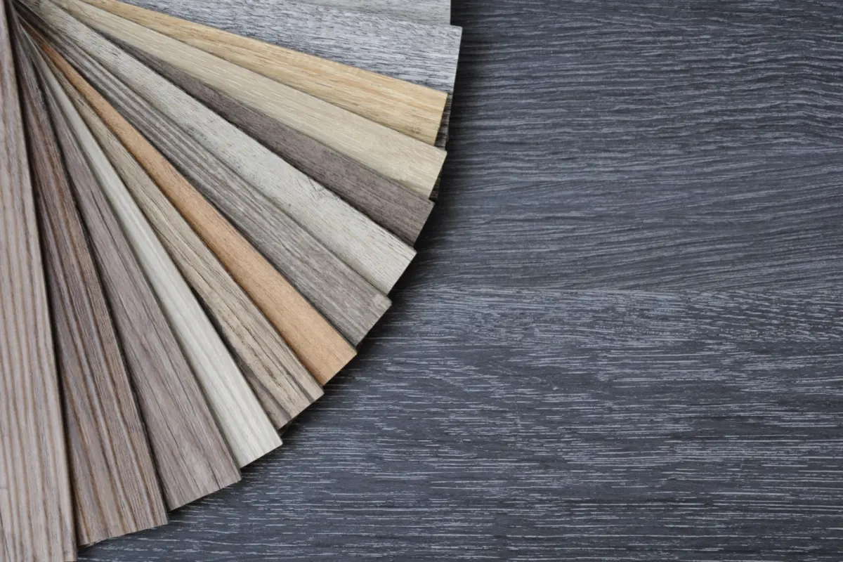 Different types of vinyl floorings